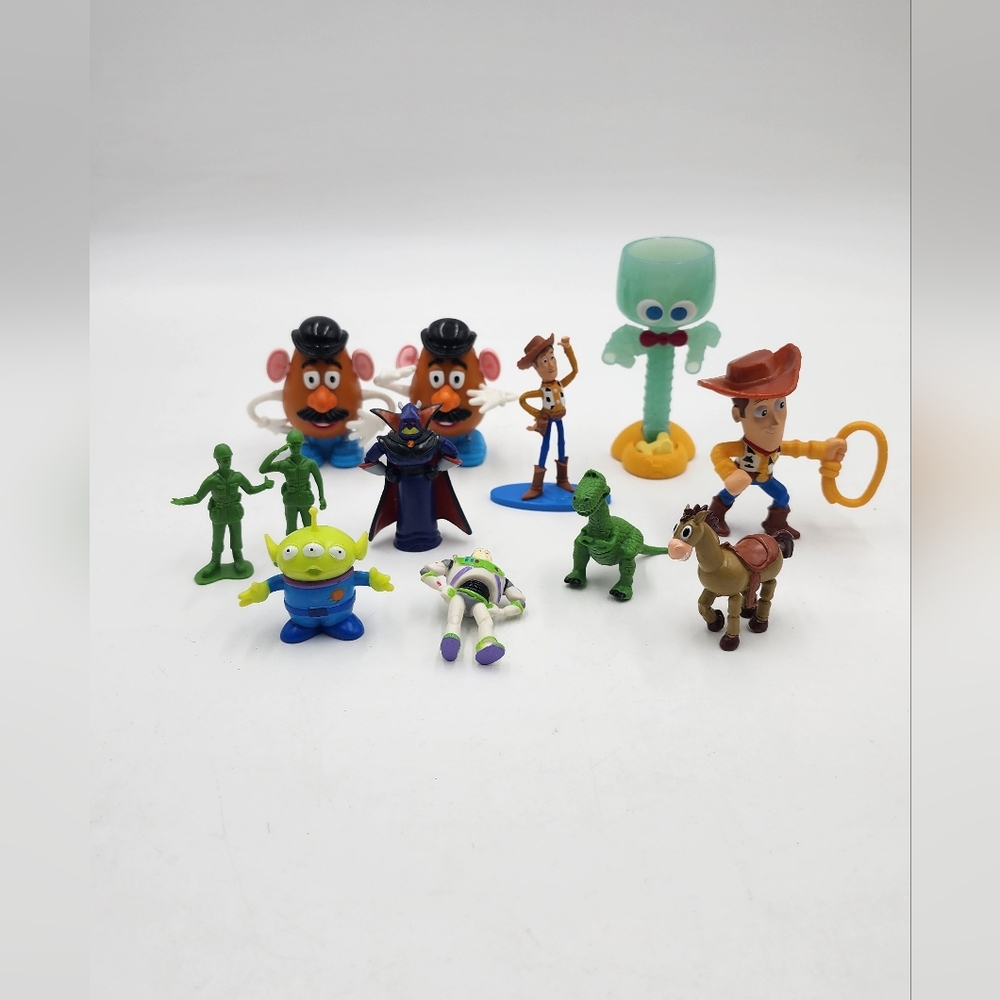 Toy Story Character Figurine Mix Set